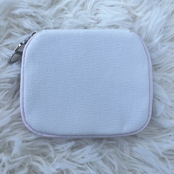 ❤️Miss Dior Perfume Zipped Pouch with 3 Samples❤️ - Picture 2 of 11